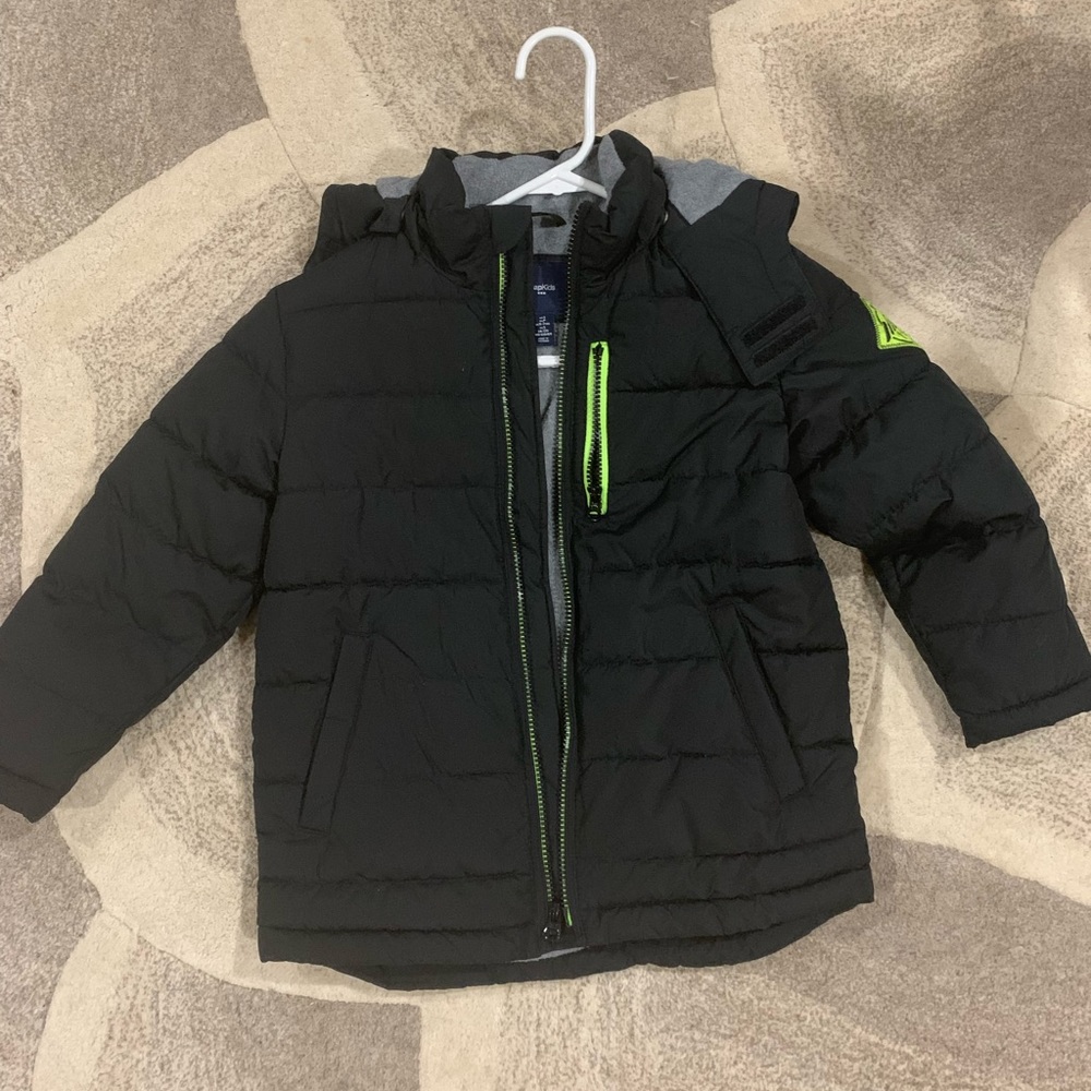 GAP Kids 6-7 yrs Snow Jacket Puffer